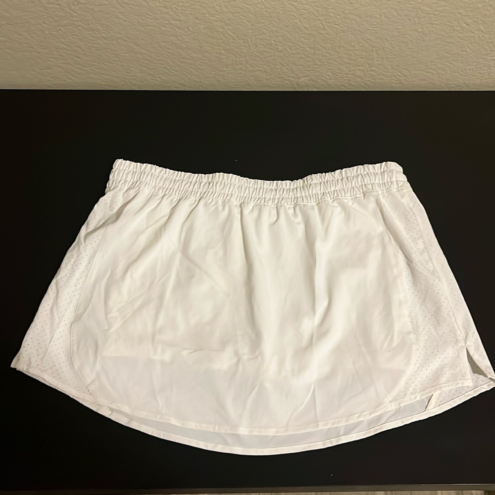 Mid-Rise Infinity Skort